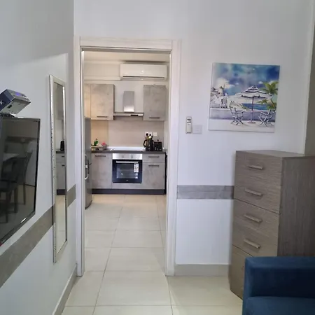 Apartment Central St. Paul's Bay