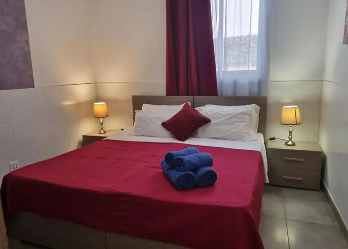 セントラル スイーツ セント・ポールズ・ベイ