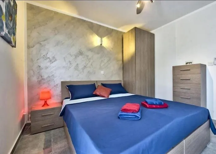 セントラル スイーツ アパート セント・ポールズ・ベイ