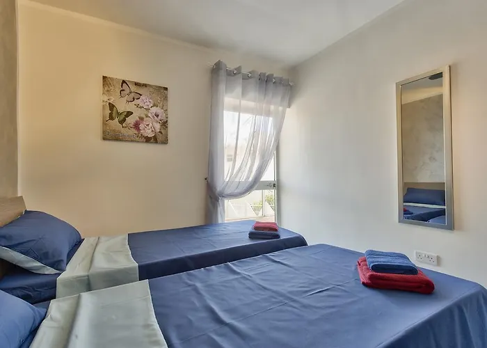 セントラル スイーツ セント・ポールズ・ベイ