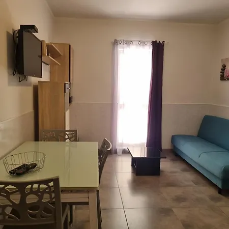 Central Apartment St. Paul's Bay