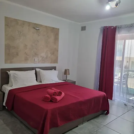 Central Apartment